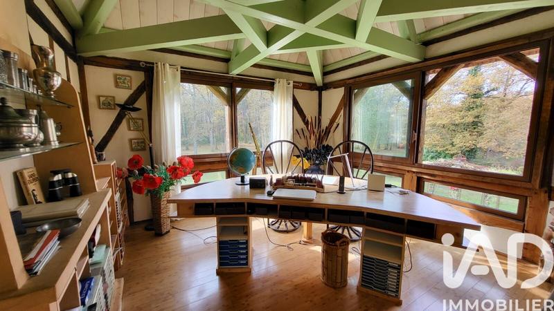 Maison - 235 m² - 10 pièces