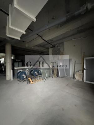 Entrepôt - 600 m²