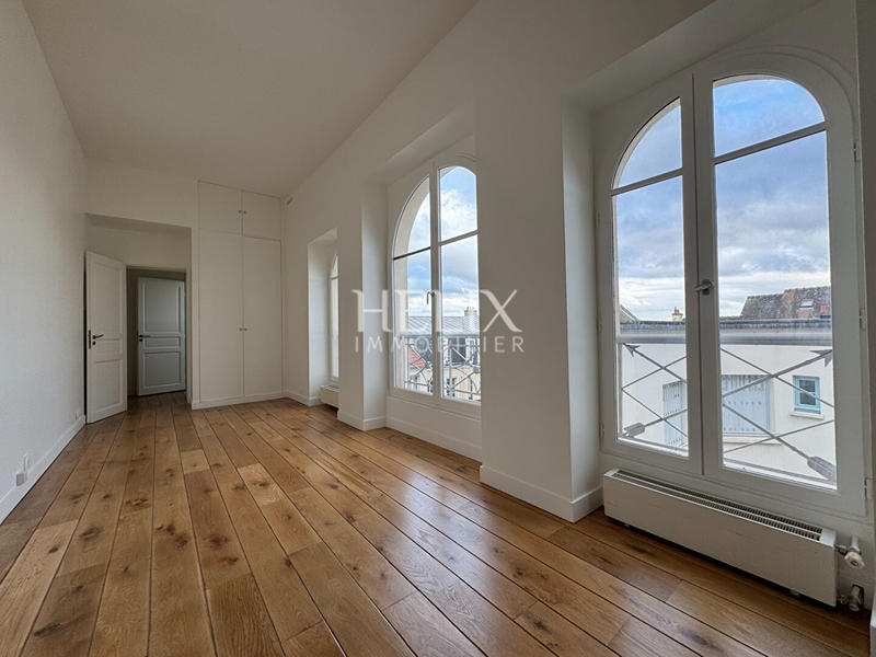 Appartement - 130 m² - 5 pièces