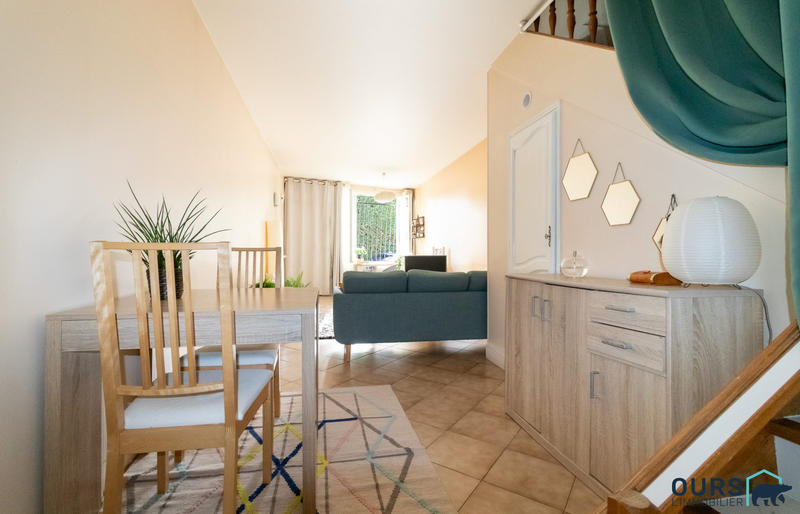 Maison - 85 m² - 4 pièces