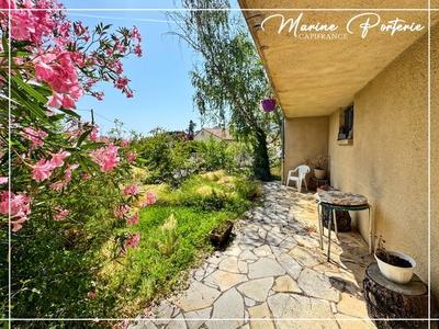 Maison - 98 m² - 4 pièces