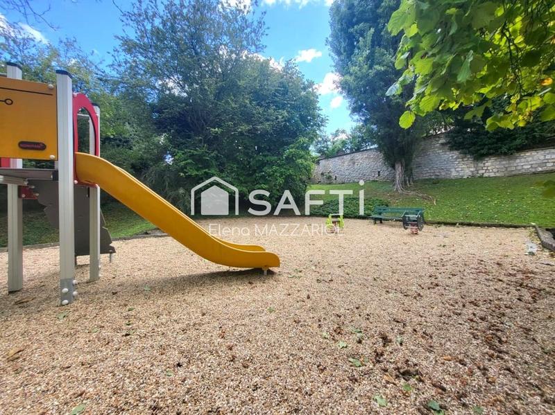 Appartement - 110 m² - 5 pièces