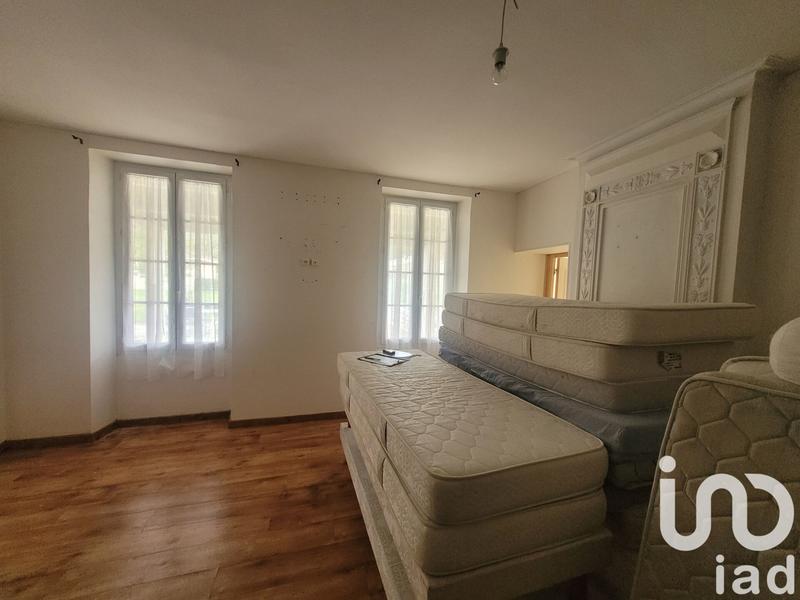 Maison - 320 m² - 12 pièces