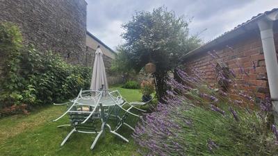 Maison - 96 m² - 6 pièces