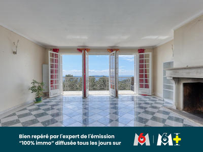 Appartement - 180 m² - 5 pièces