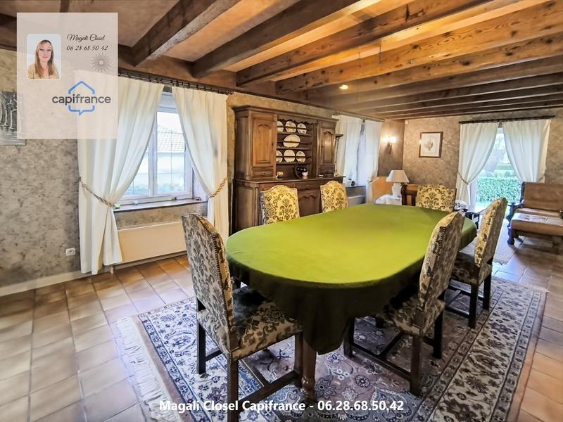 Maison - 350 m² - 9 pièces