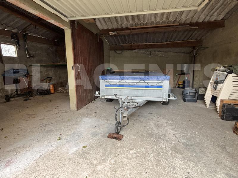 Maison traditionnelle - 92 m² - 5 pièces