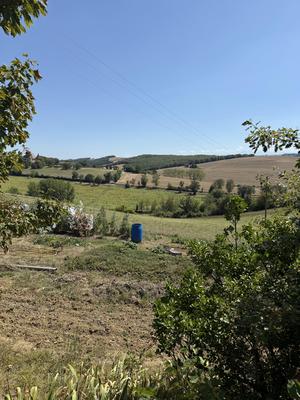 Terrain constructible - 1 300 m²