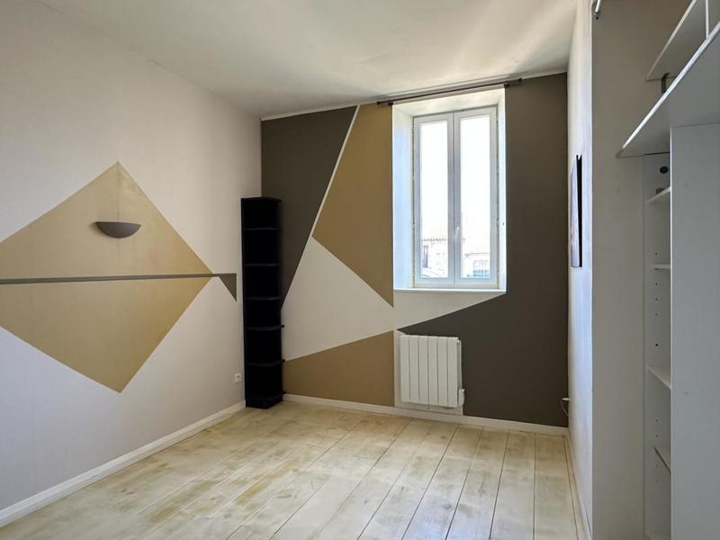 Maison en pierre - 92 m² - 4 pièces