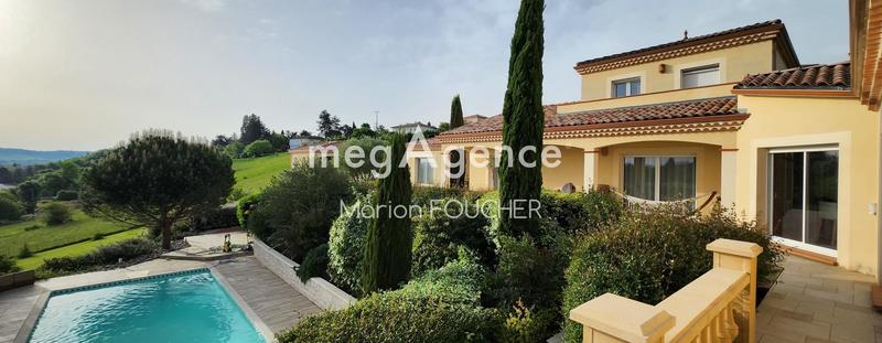 Maison de campagne - 300 m² - 10 pièces