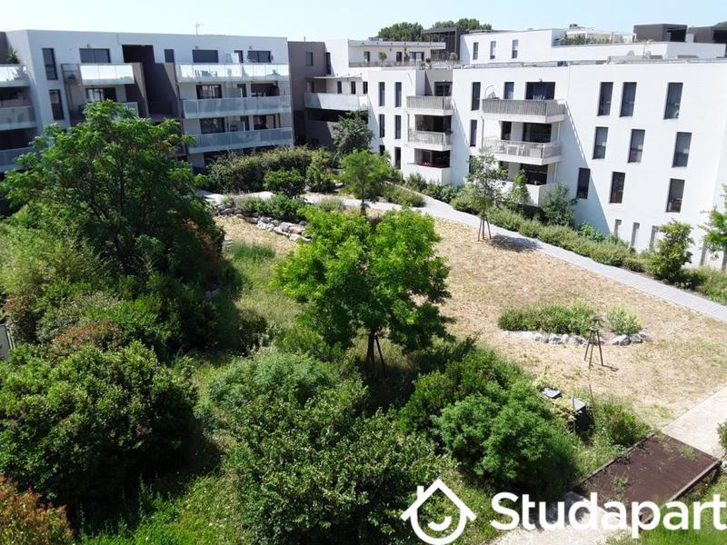 Chambre - 12 m² - 1 pièce