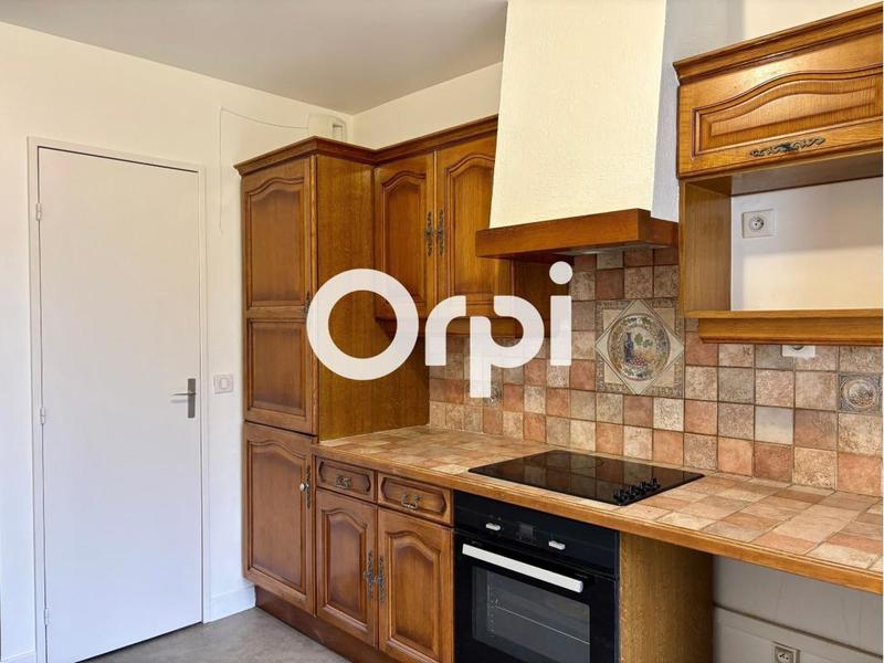 Appartement - 101 m² - 5 pièces