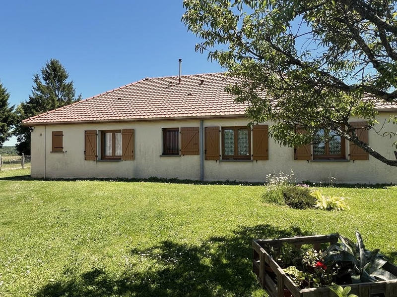 Maison - 90 m² - 5 pièces