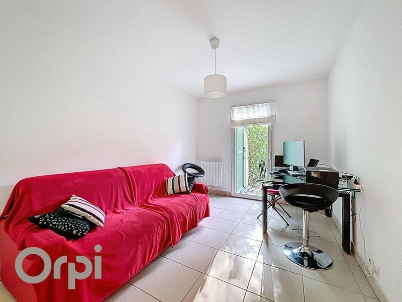 Maison - 96 m² - 5 pièces