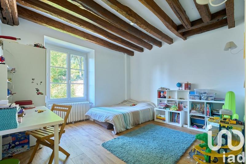 Maison - 196 m² - 7 pièces