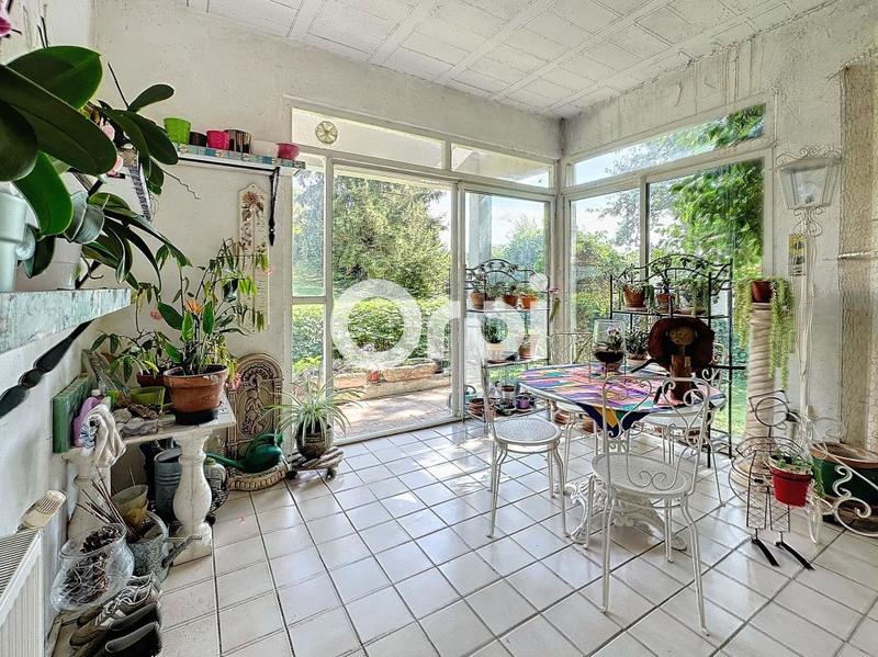 Maison - 220 m² - 6 pièces