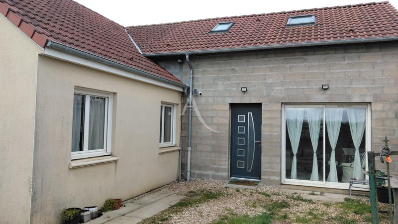 Maison - 120 m² - 6 pièces
