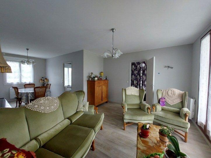 Maison - 77 m² - 4 pièces