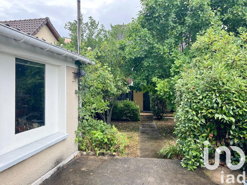 Maison - 177 m² - 7 pièces