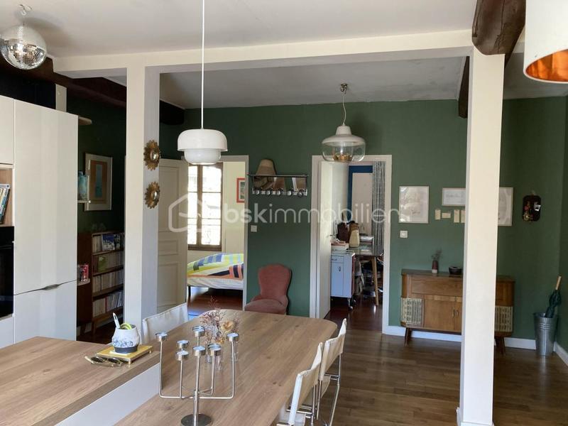 Appartement - 74 m² - 3 pièces