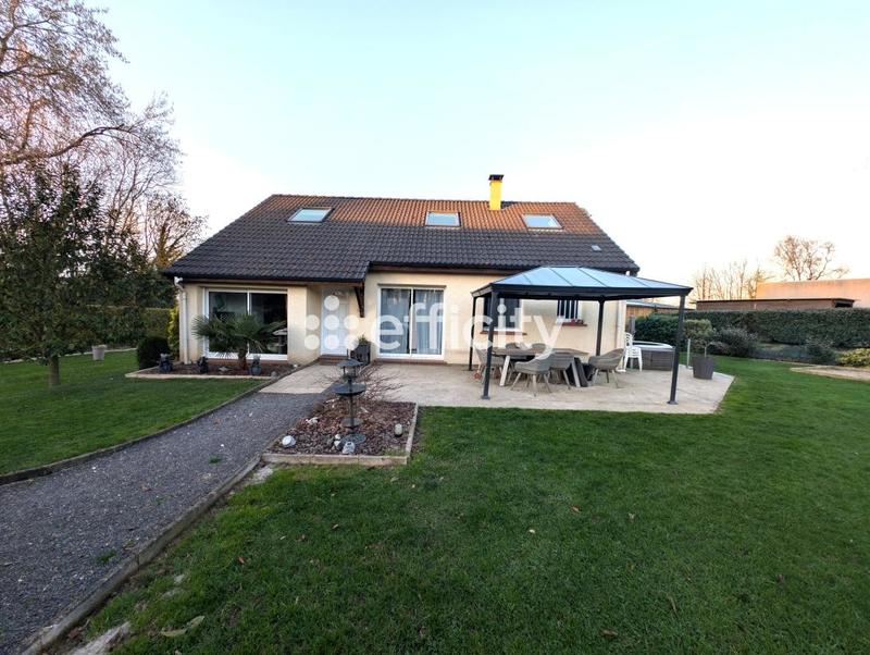 Maison - 117 m² - 6 pièces