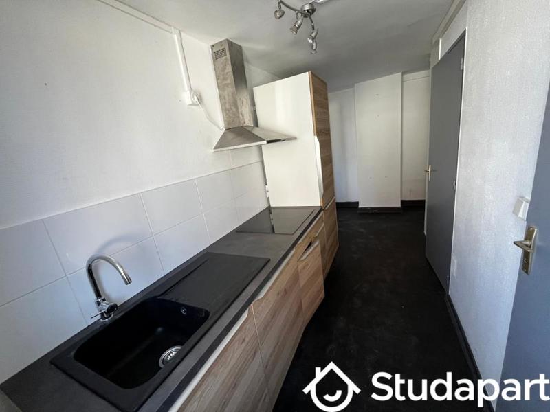 Chambre - 13 m² - 1 pièce