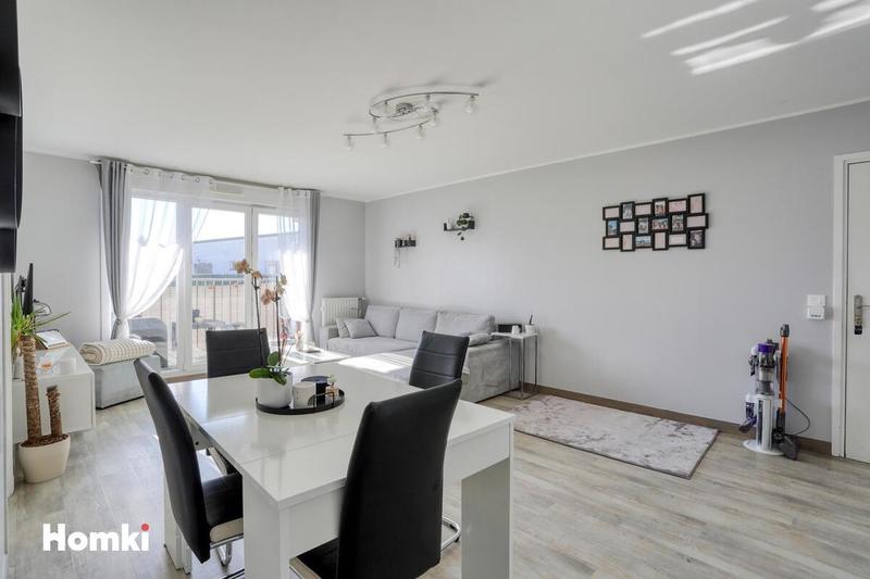 Appartement - 77 m² - 4 pièces