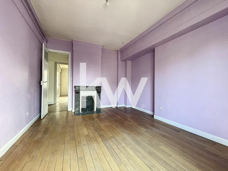 Appartement - 106 m² - 6 pièces