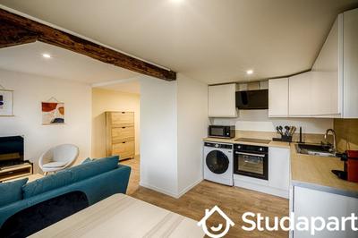 Chambre - 15 m² - 1 pièce