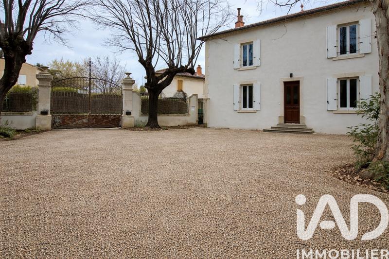 Maison - 102 m² - 5 pièces