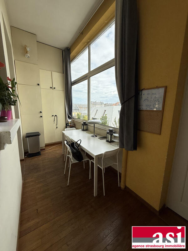 Appartement - 250 m² - 10 pièces