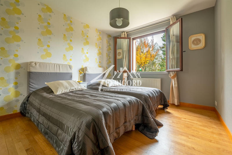 Maison - 103 m² - 5 pièces