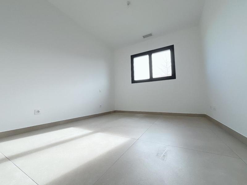 Appartement - 91 m² - 3 pièces