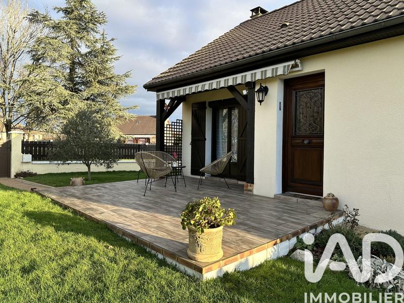 Maison de village - 80 m² - 4 pièces