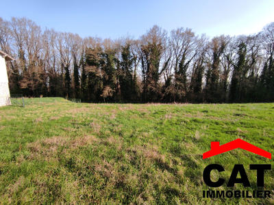 Terrain - 858 m²