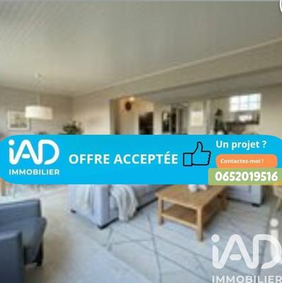 Maison - 98 m² - 5 pièces