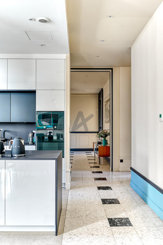 Appartement - 285 m² - 6 pièces