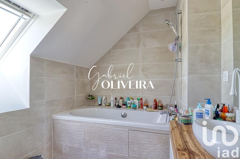 Maison - 140 m² - 7 pièces