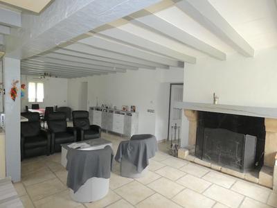 Maison - 261 m² - 7 pièces