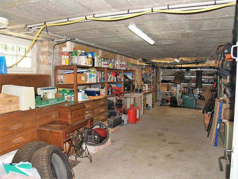 Maison - 268 m² - 9 pièces