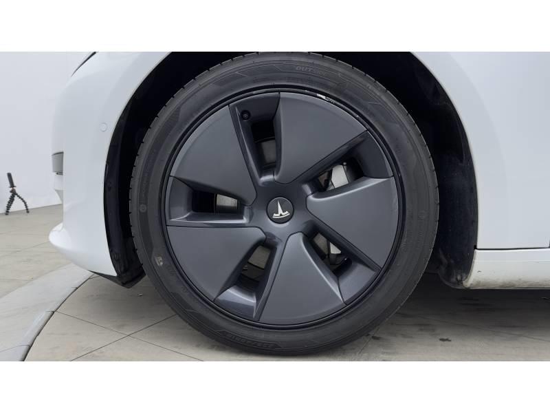 Tesla Model 3 Standard Range Plus Rwd