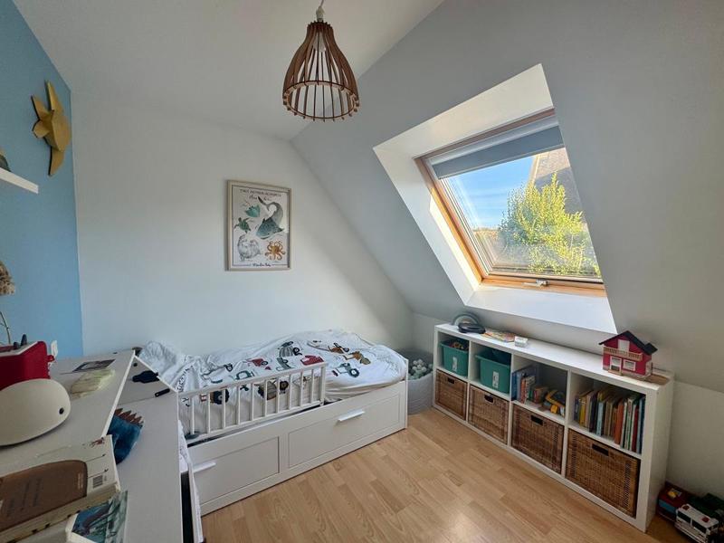 Maison - 92 m² - 5 pièces