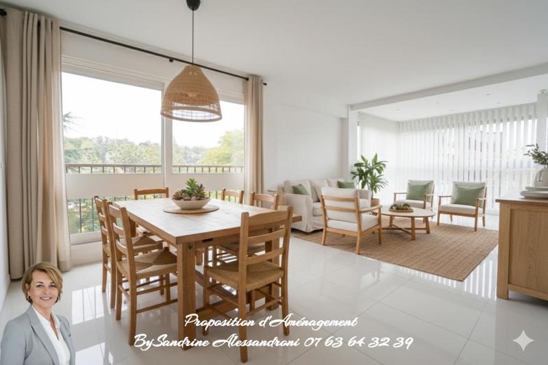 Appartement - 82 m² - 4 pièces