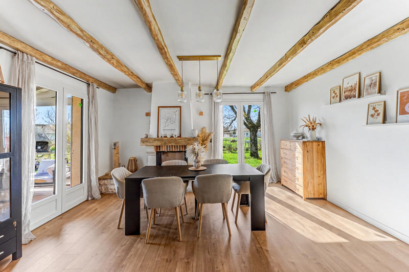 Maison - 110 m² - 4 pièces