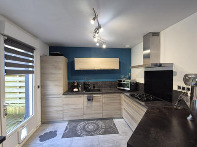 Maison - 85 m² - 4 pièces