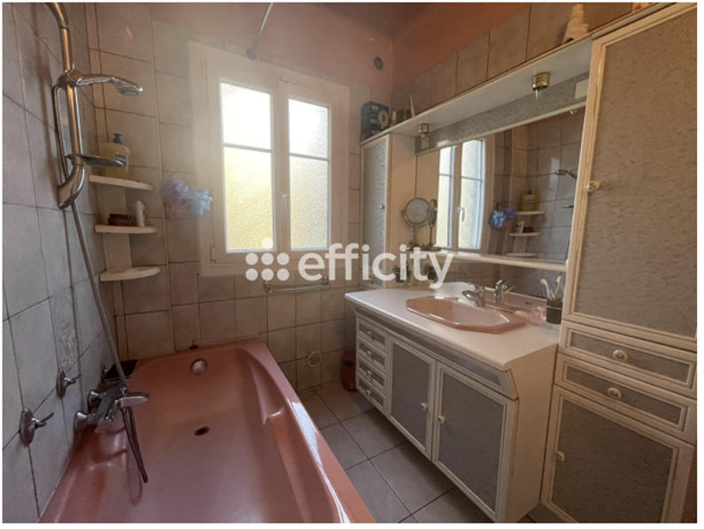 Pavillon - 125 m² - 5 pièces