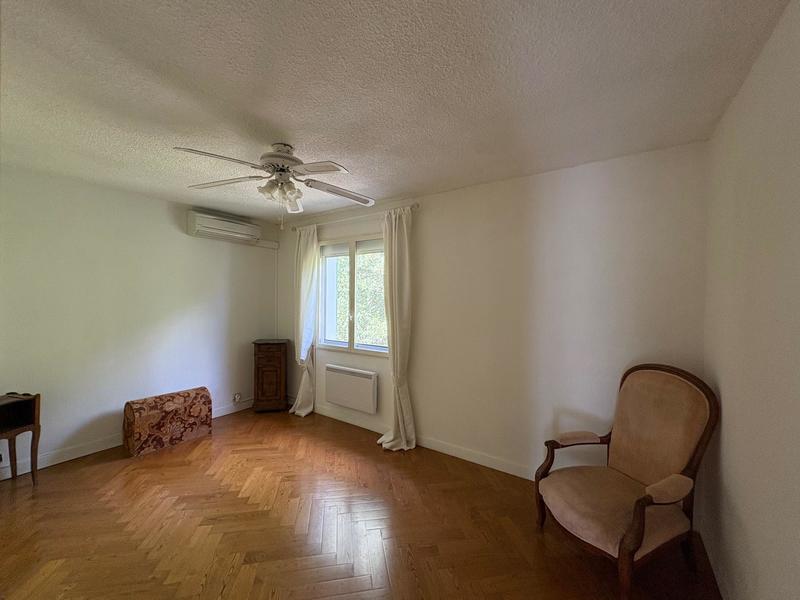 Maison - 163 m² - 6 pièces