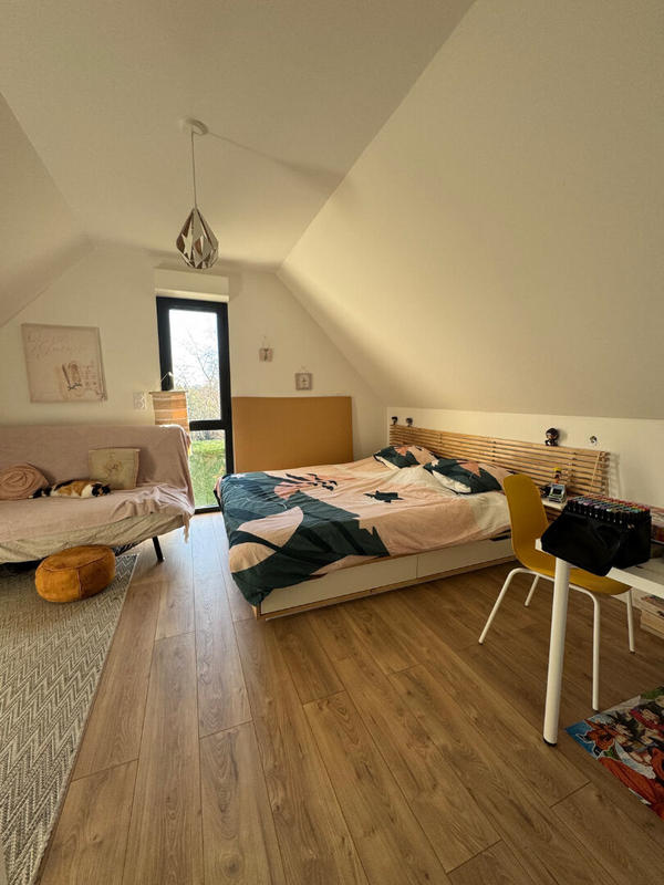 Maison - 137 m² - 6 pièces