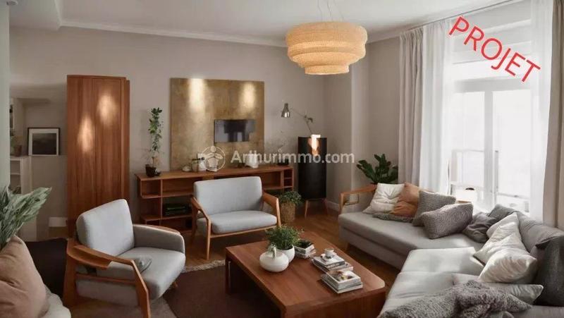 Maison - 202 m² - 7 pièces