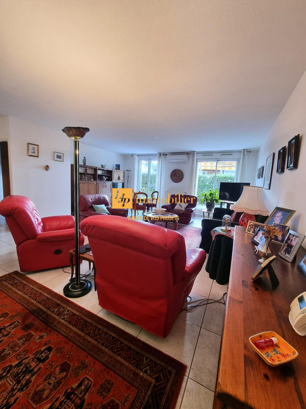 Appartement - 162 m² - 4 pièces